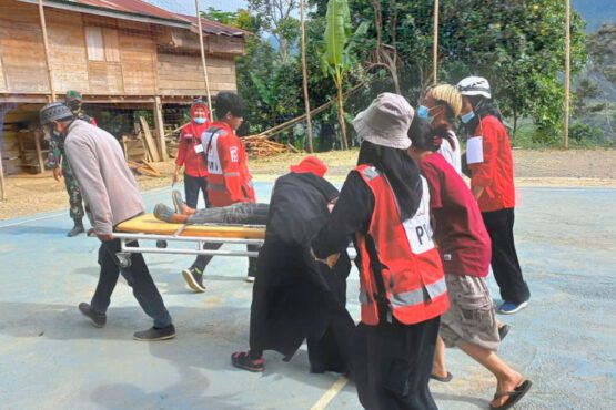 Pelatihan Mitigasi Bencana dan Simulasi Bencana Alam desa binaan Boneposi, Kec. Latimojong, Luwu. (22/10/2021). (Sumber Yayasan Hadji Kalla)