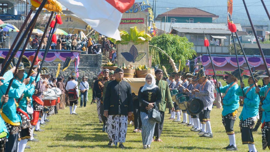 Berharap Panen Sukses Melalui Tradisi Ruwat Rigen di Kecamatan Kledung (Foto: TemanggungKab.go.id)