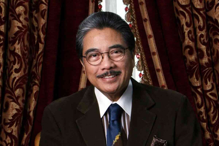 Profil Hotma Sitompoel