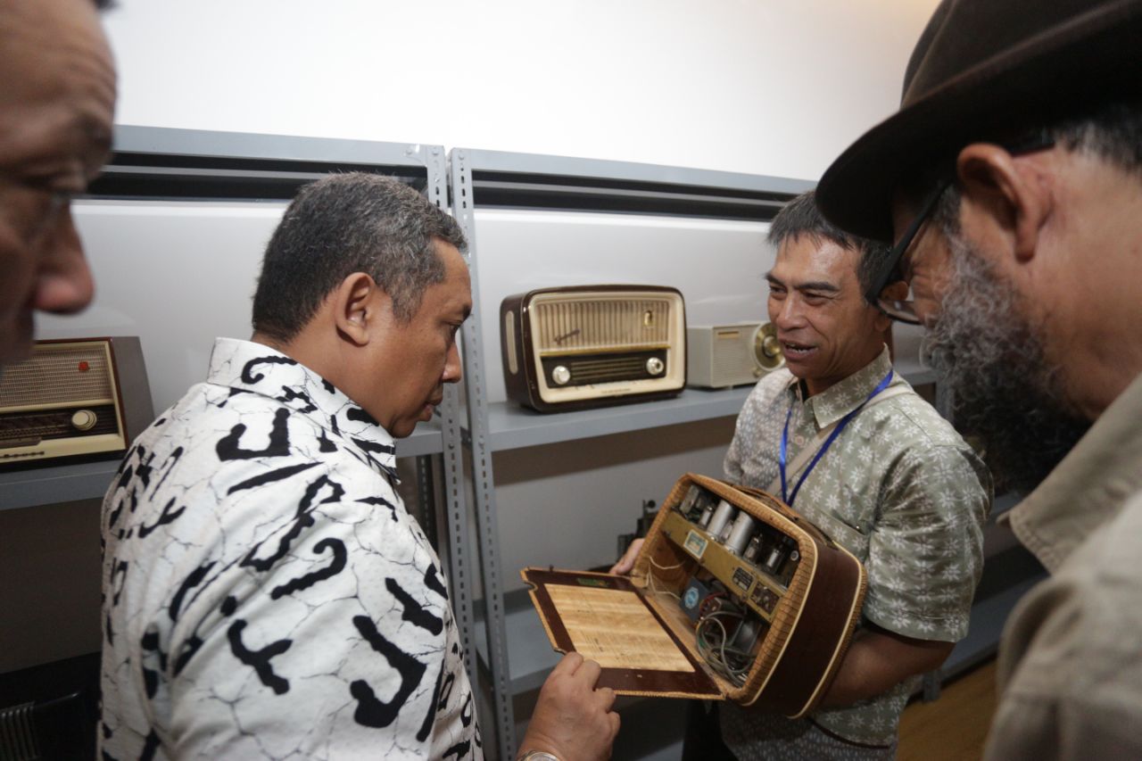 Radio Bung Karno dan Jenderal Sudirman Mejeng di Museum Bandung