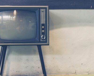 Kisah Masa Jaya Televisi Analog sebelum Migrasi ke Televisi Digital (Sumber Pexels on Pixabay)