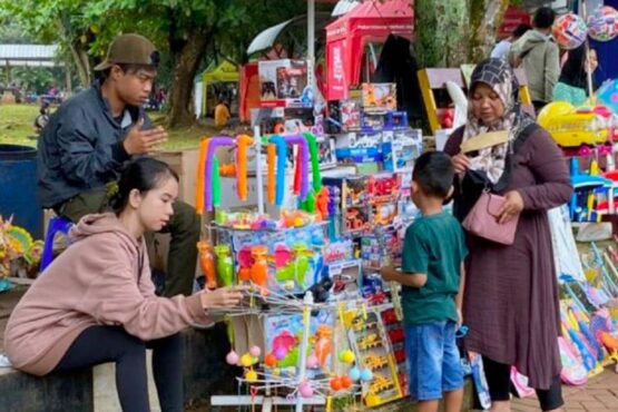 Permainan Lato-Lato dan Fenomena Kidult (Sumber: Luthfia Miranda Putri/ANTARA)