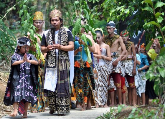 Tradisi Manten Tembakau di Magelang